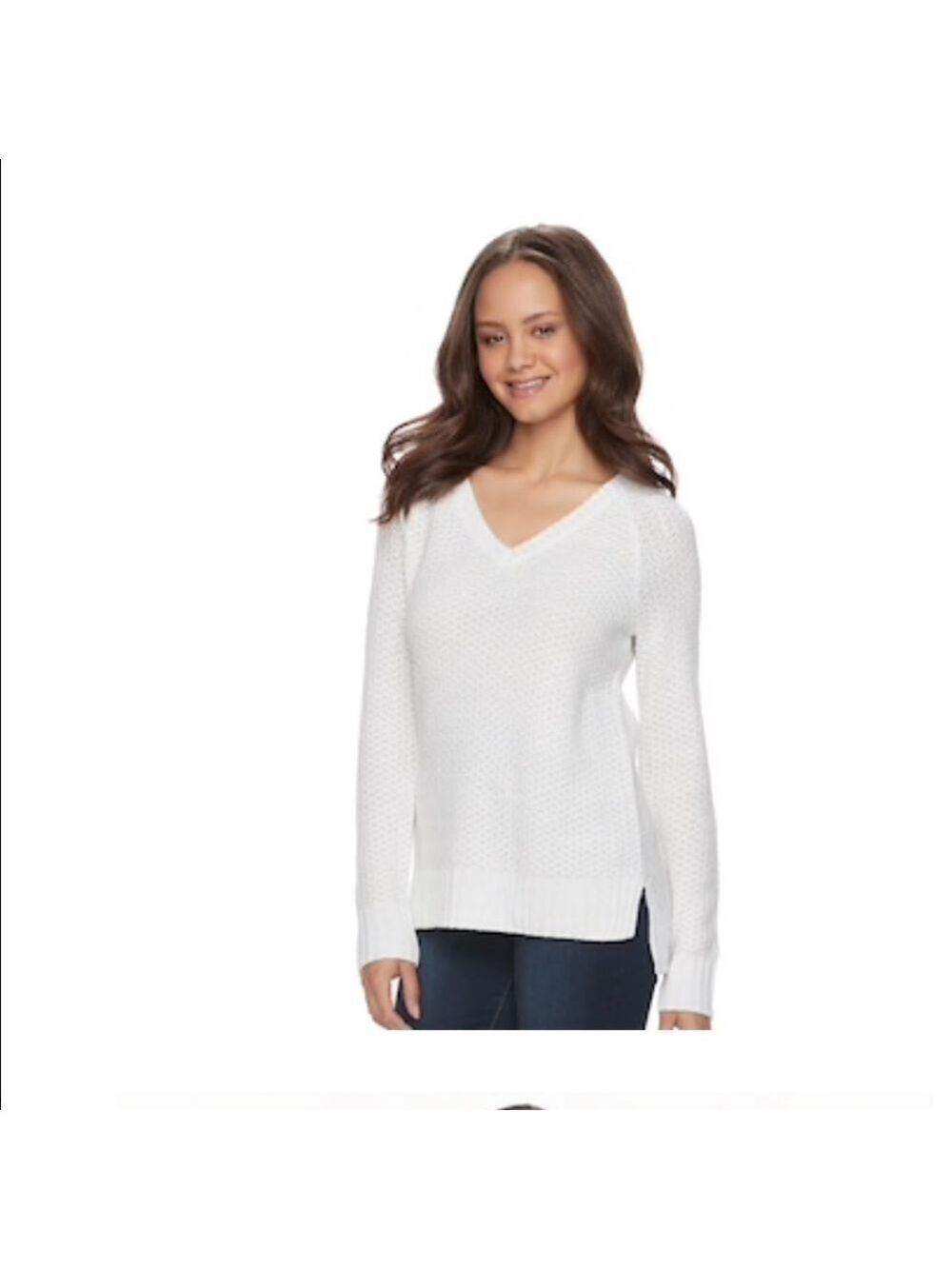 SO NWOT medium v neck Sweater white with sparkle